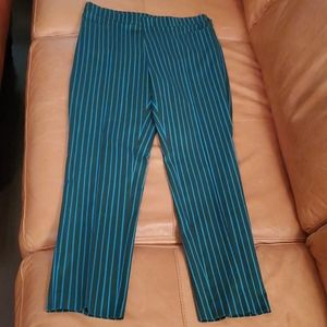 Akris Punto Pants size 8